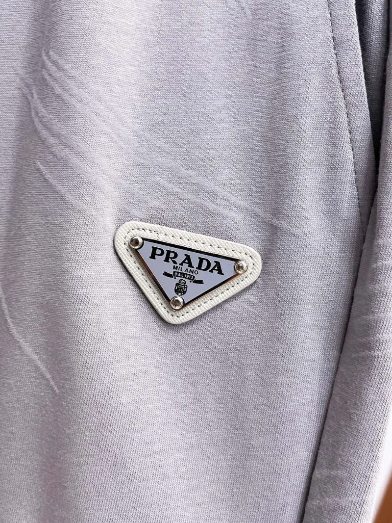 Prada Short Pants ZipUp 167123