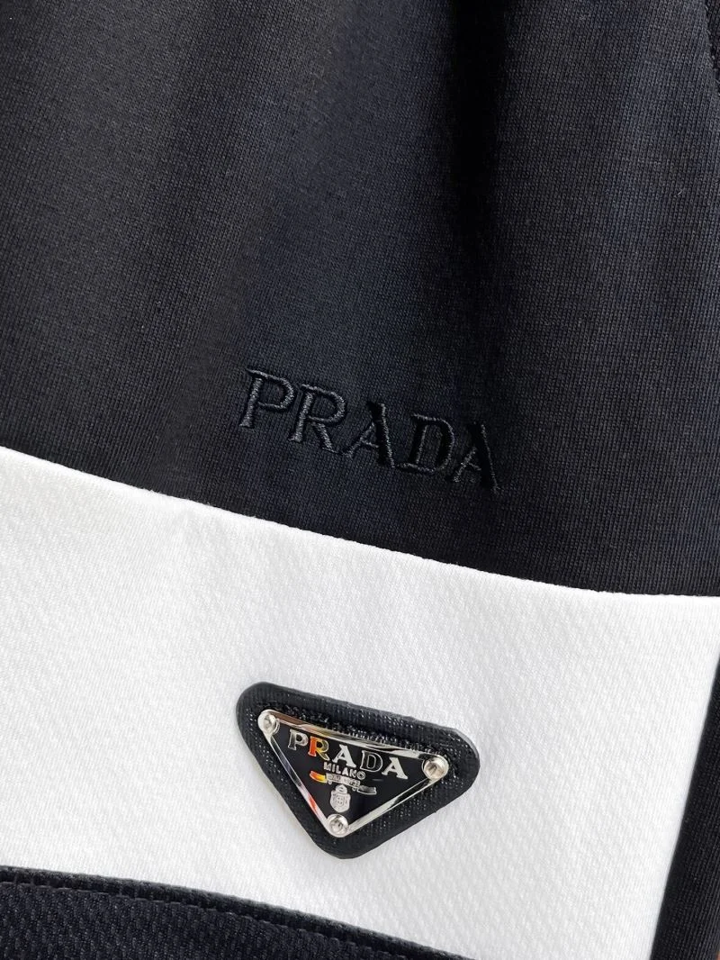 Prada Short Pants Lightweight 167122