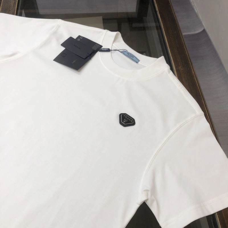 Prada Short Suits Snug 171544