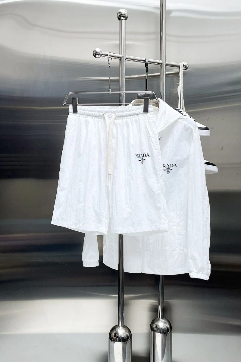 Prada Short Suits TravelReady 170712