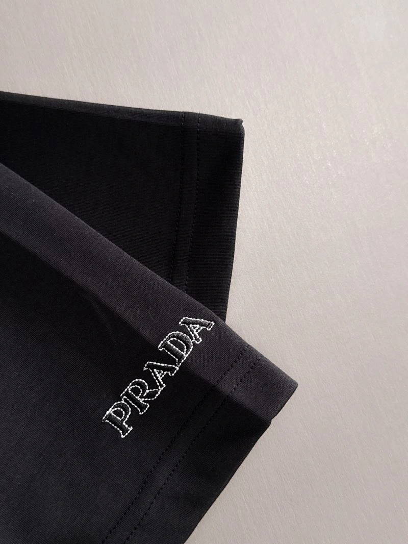 Vibrant Prada Short Suits 169895