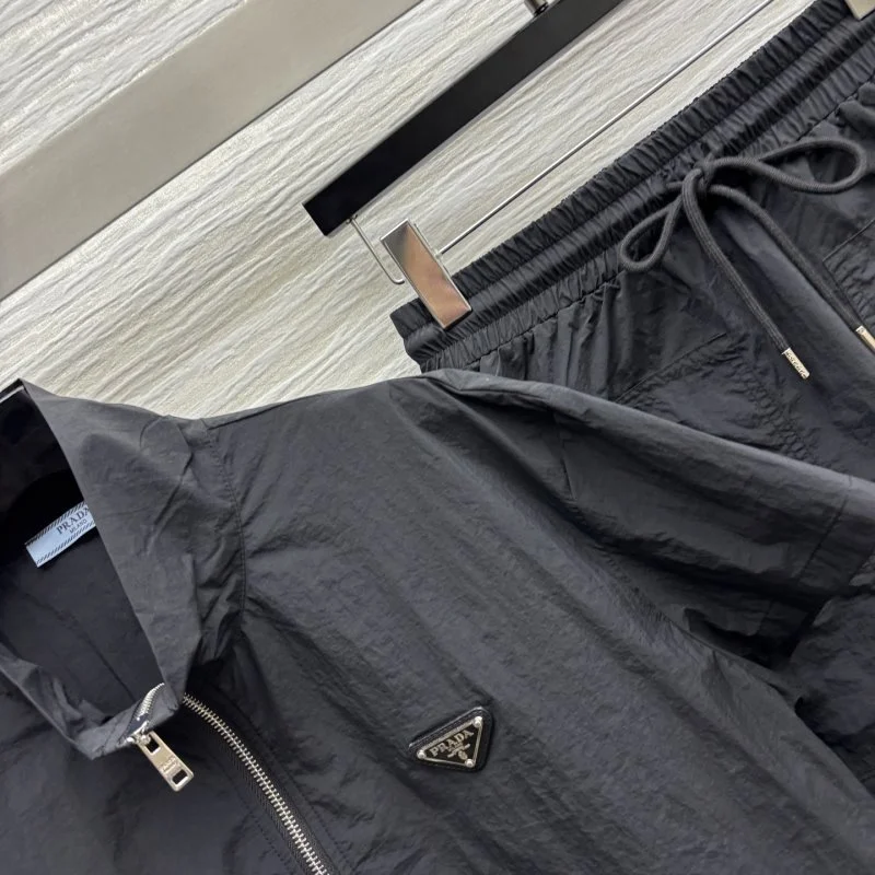 TimelessDesign Prada Short Suits 166158