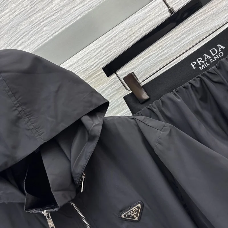 Prada Short Suits Affordable 166110