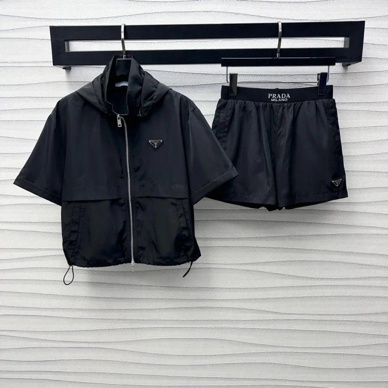 Prada Short Suits TravelReady 165822