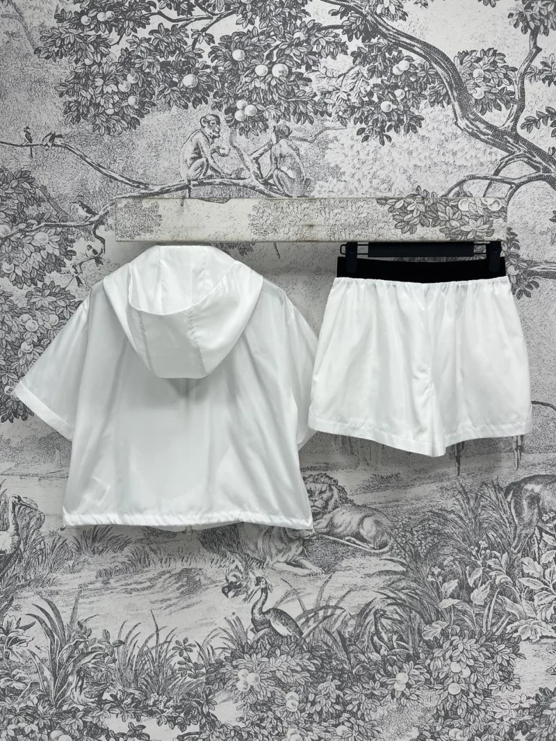 Fashionable Prada Short Suits 165777