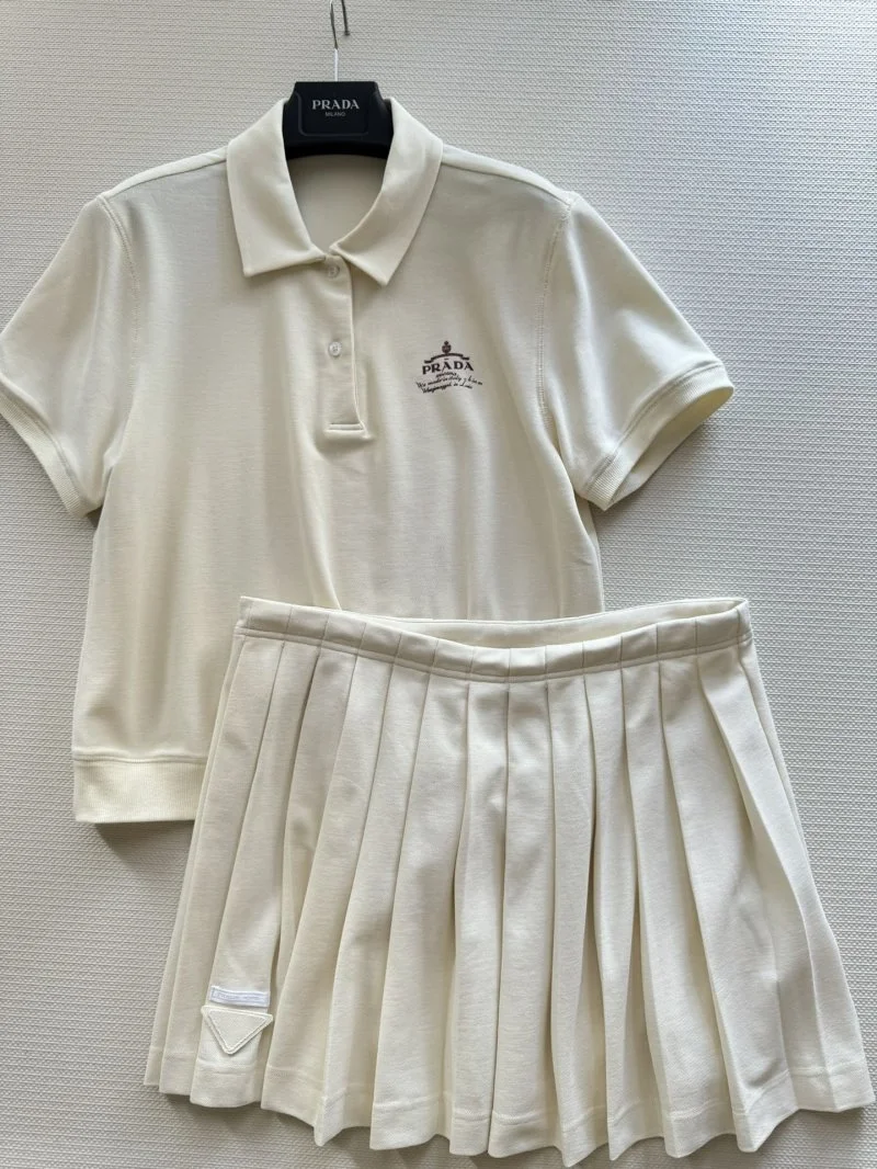 Prada Short Suits Thermal 165776