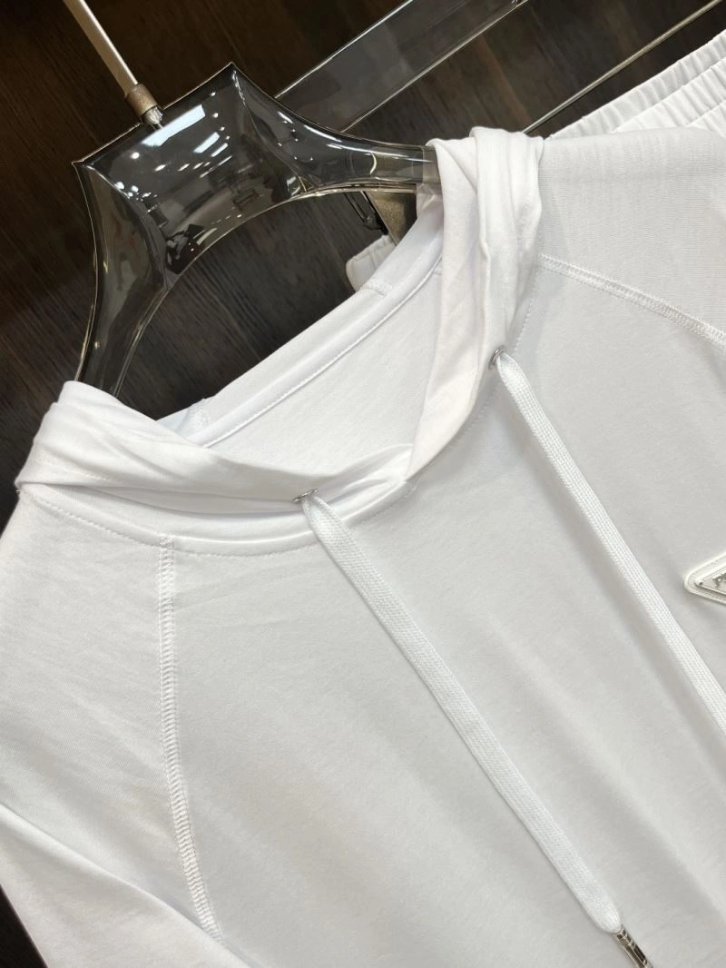 Youthful Prada Short Suits 168738