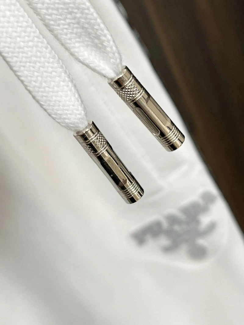 Supportive Prada Short Suits 168729