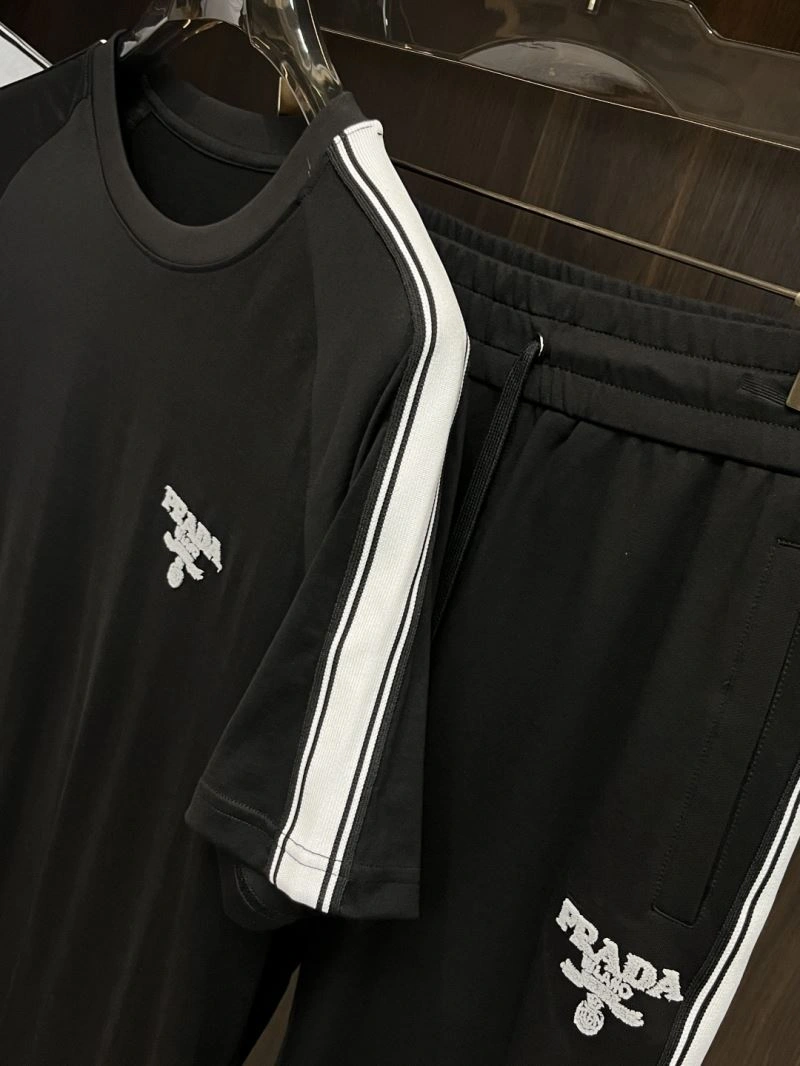 Prada Short Suits Classic 168757