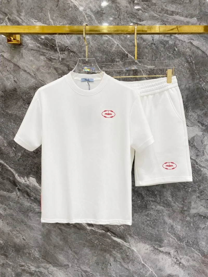 HighPerformance Prada Short Suits 167112