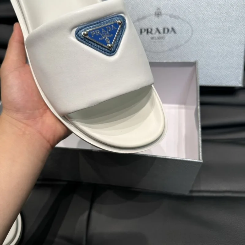 Prada Slippers FreshLook 33608