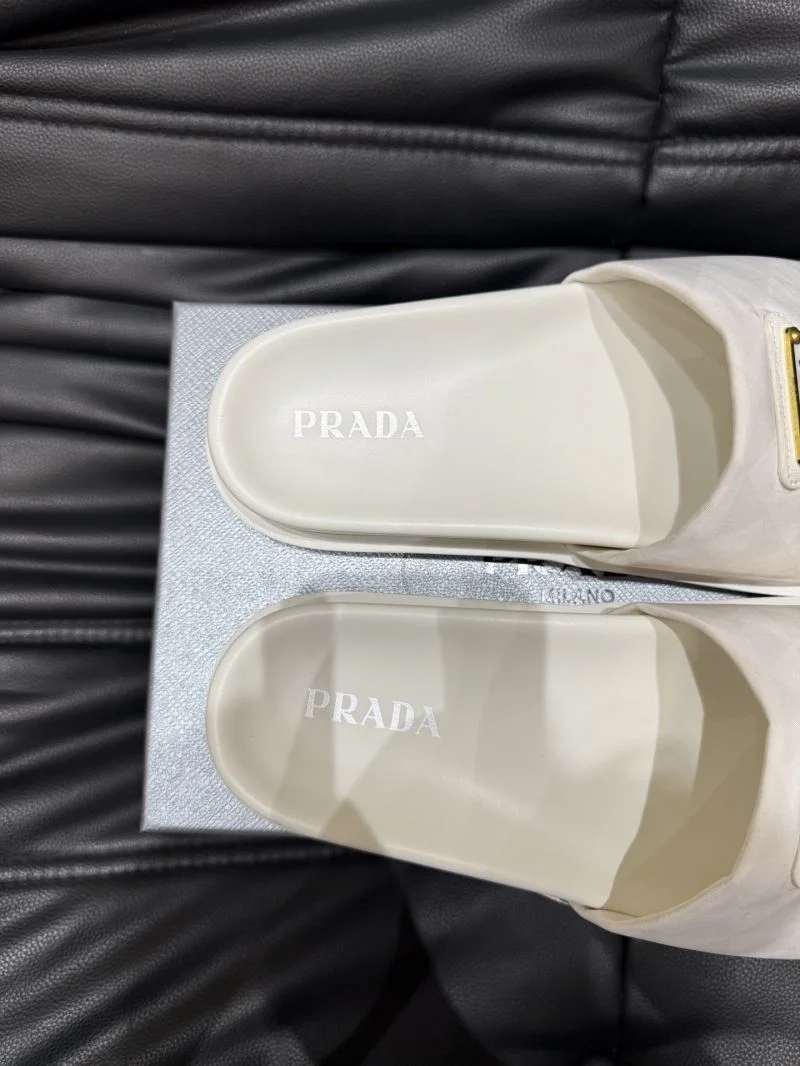 Prada Slippers SunProtective 33607