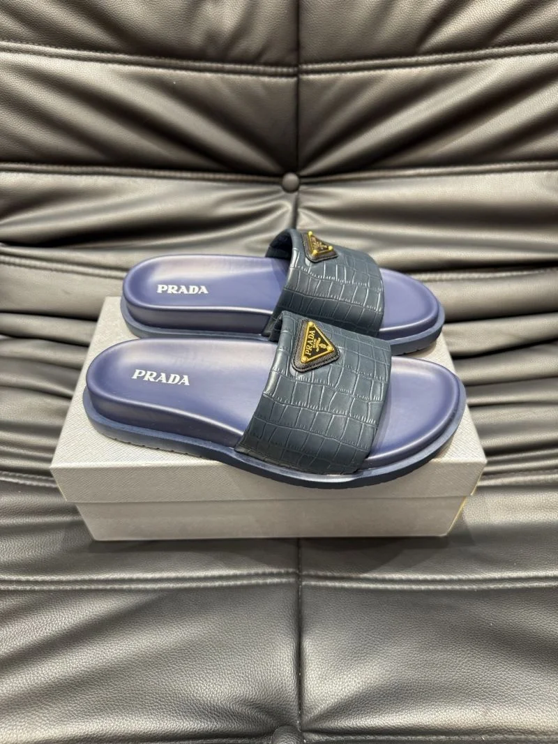 Prada Slippers Durable 33604