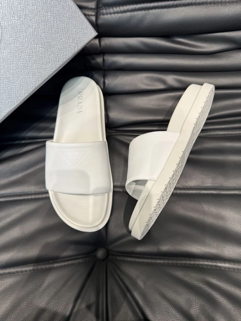 MoistureWicking Prada Slippers 33600