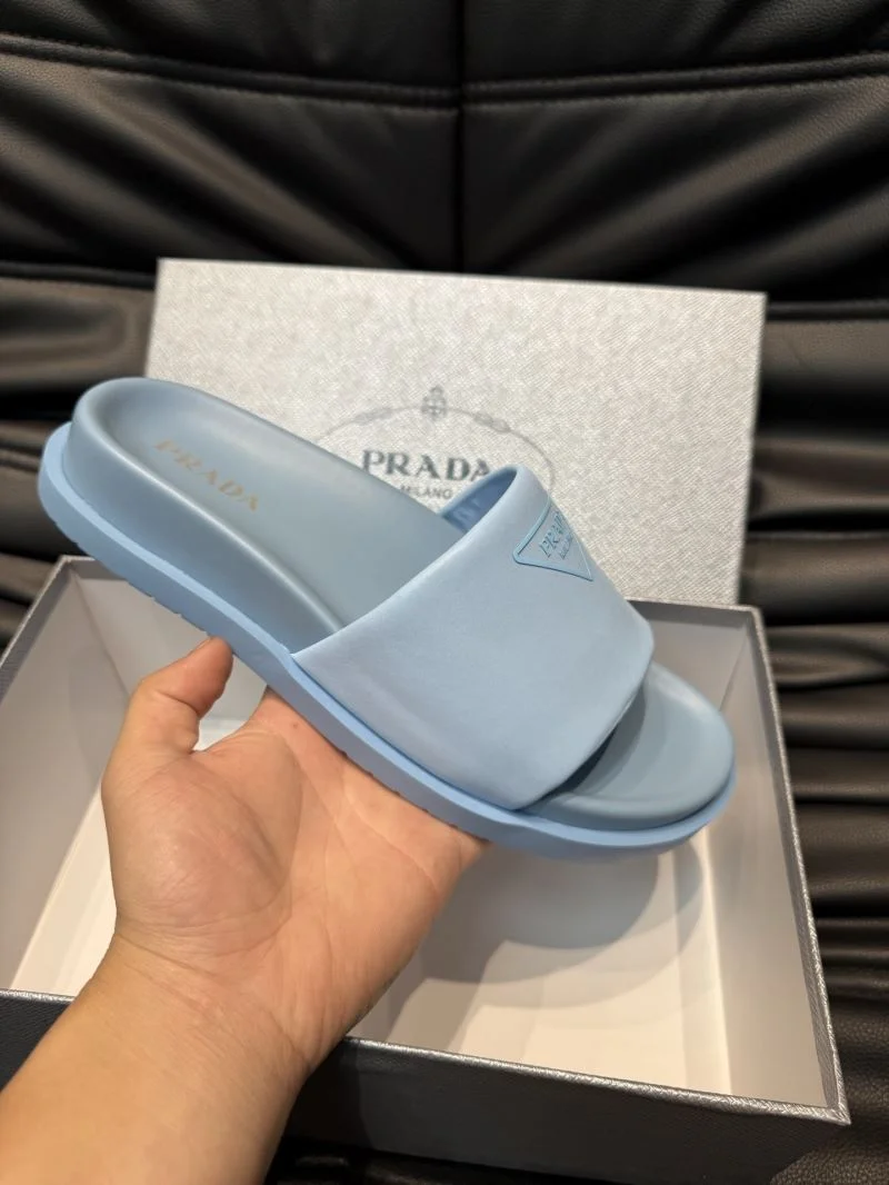 UrbanStyle Prada Slippers 33598