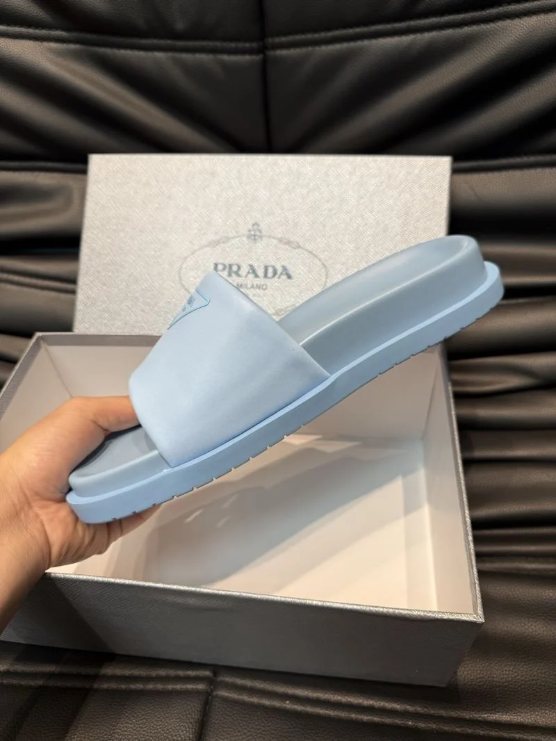 UrbanStyle Prada Slippers 33598