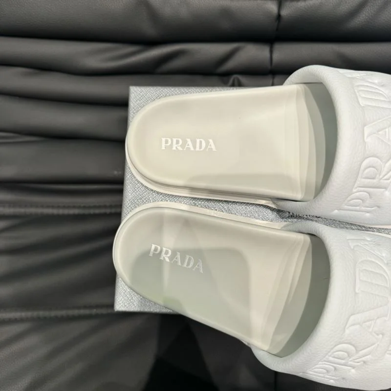SunProtective Prada Slippers 33596