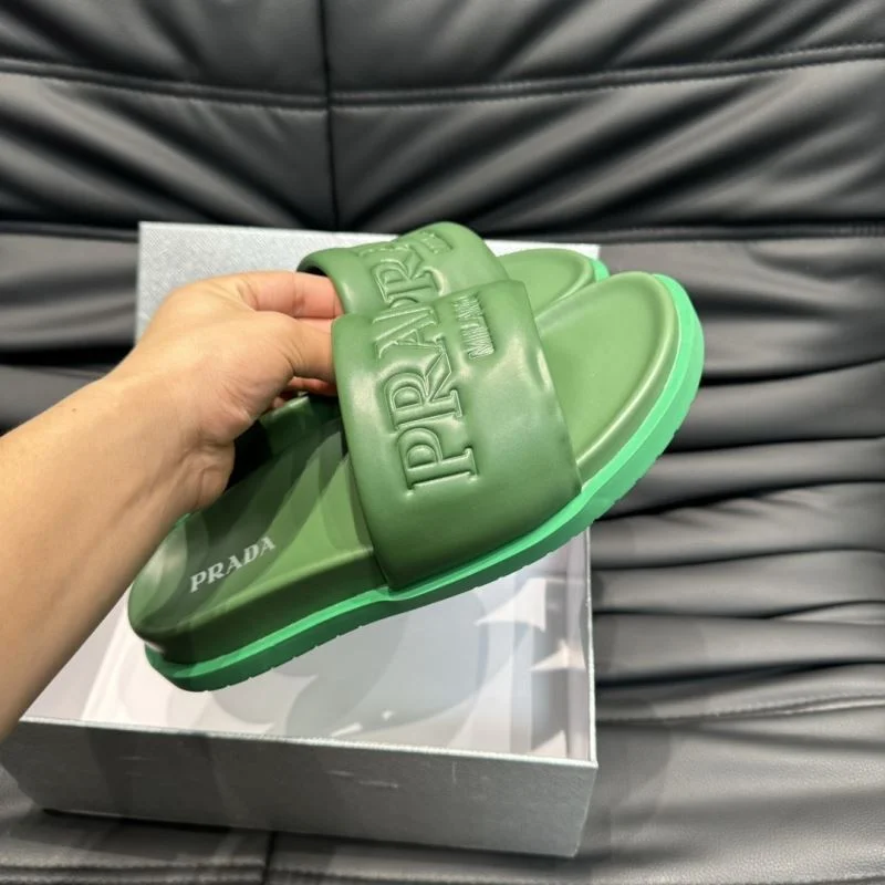 Prada Slippers RelaxedFit 33594