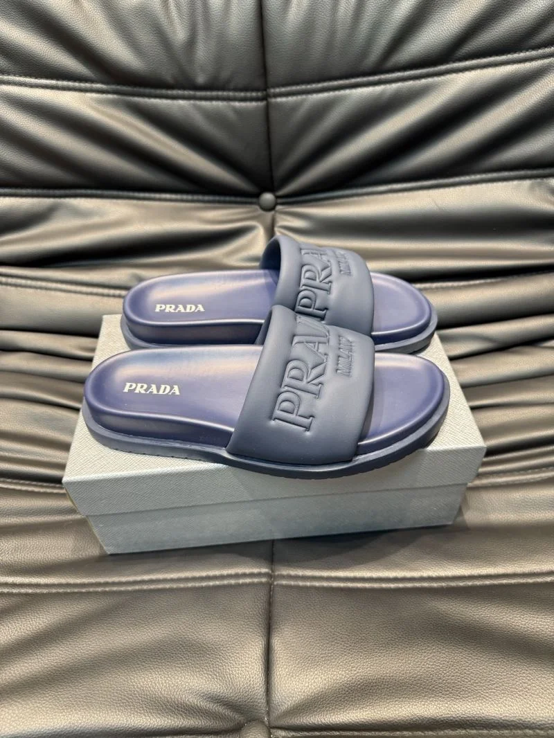 Prada Slippers Cozy 33581