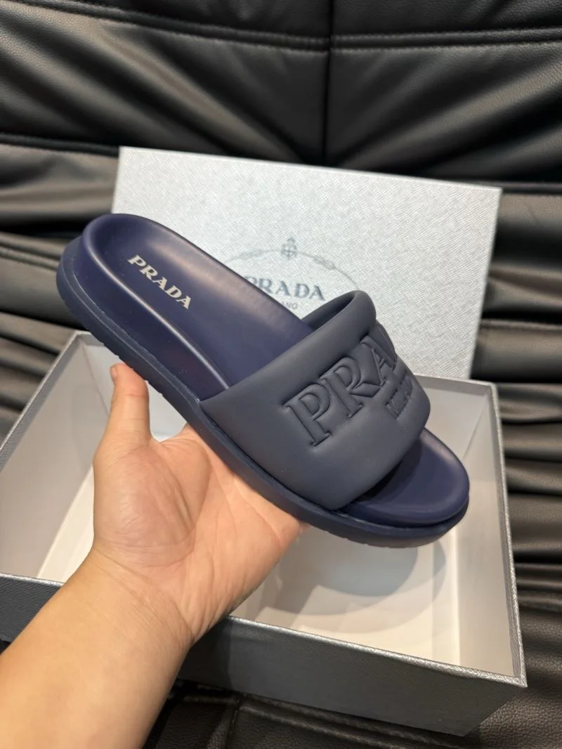 Prada Slippers Cozy 33581