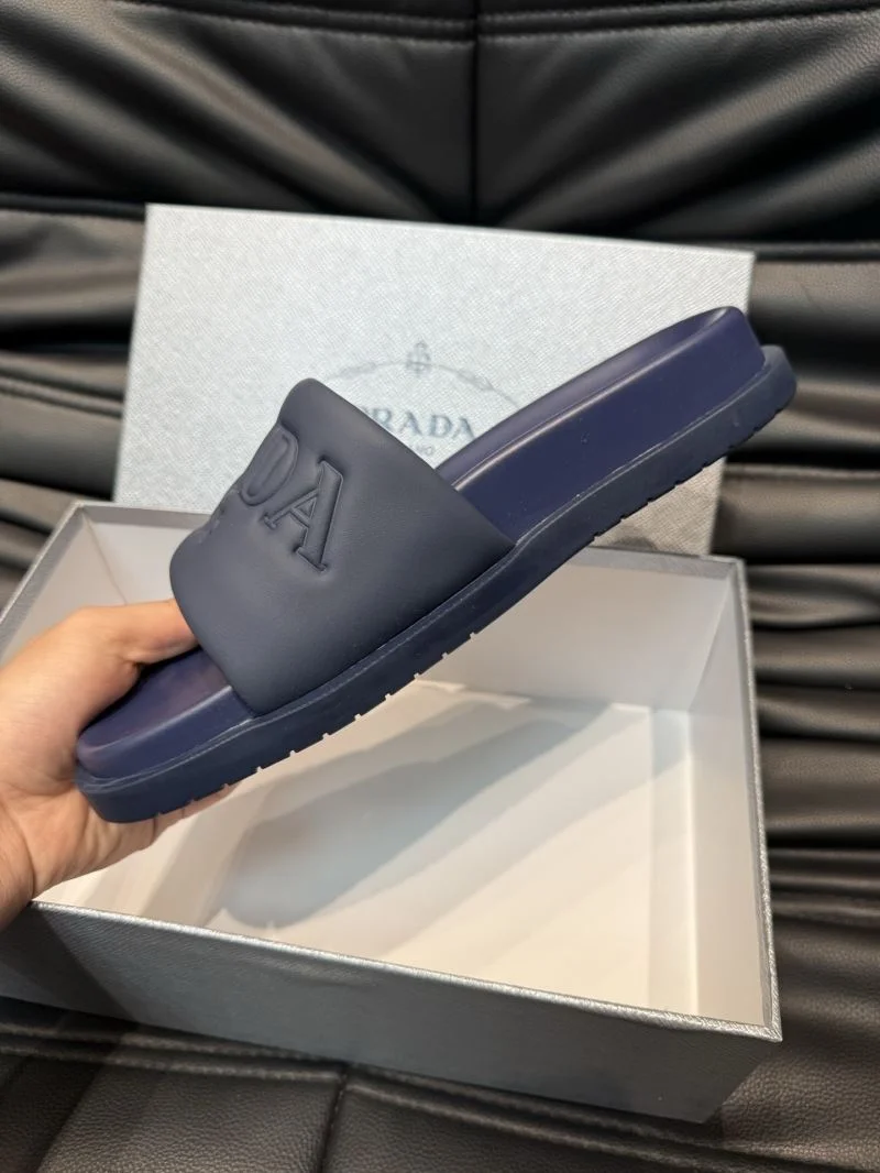 Prada Slippers Cozy 33581