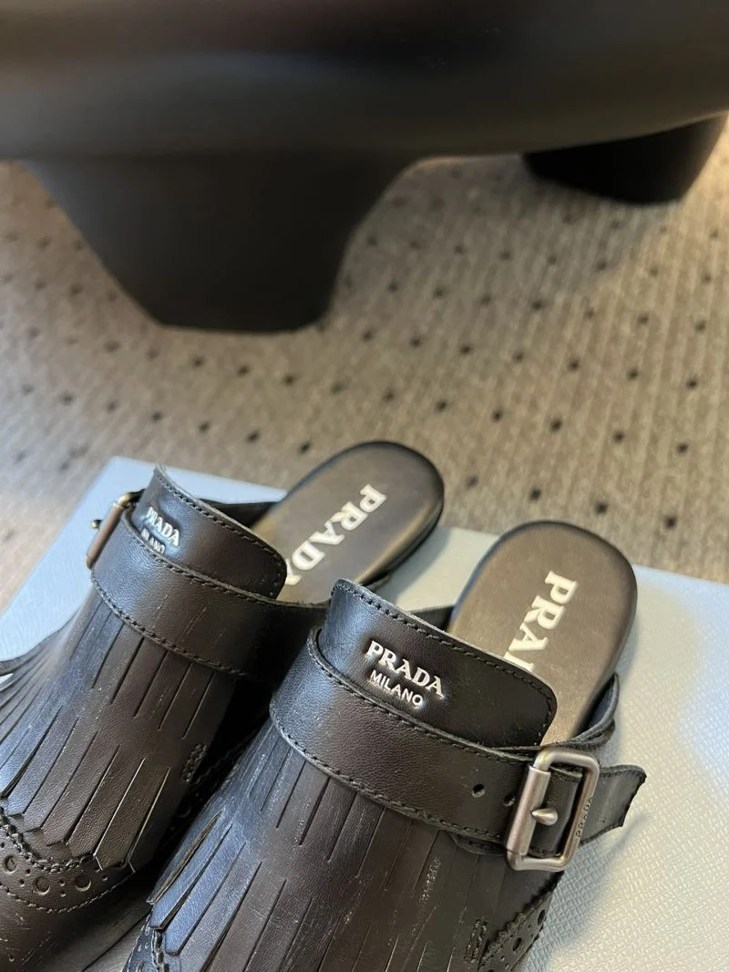 Resilient Prada Slippers 34331