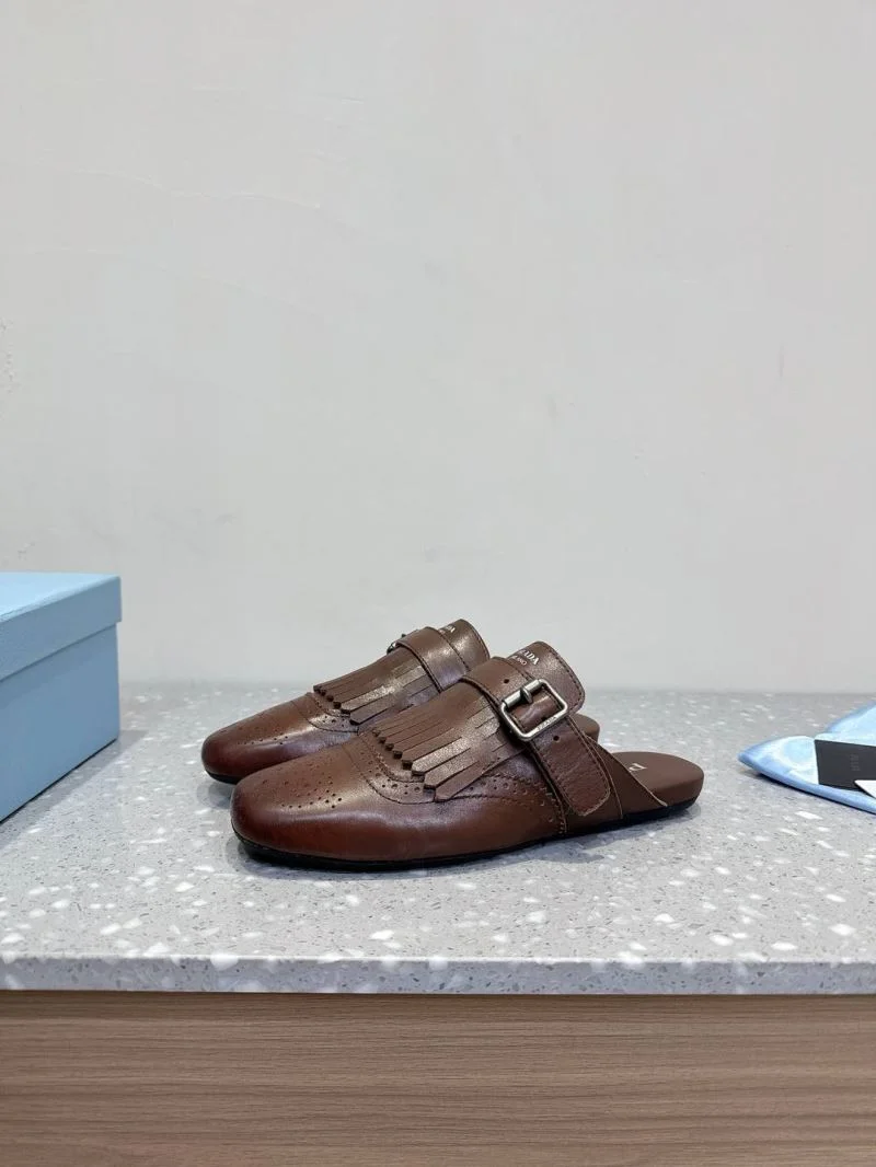 Effortless Prada Slippers 34318