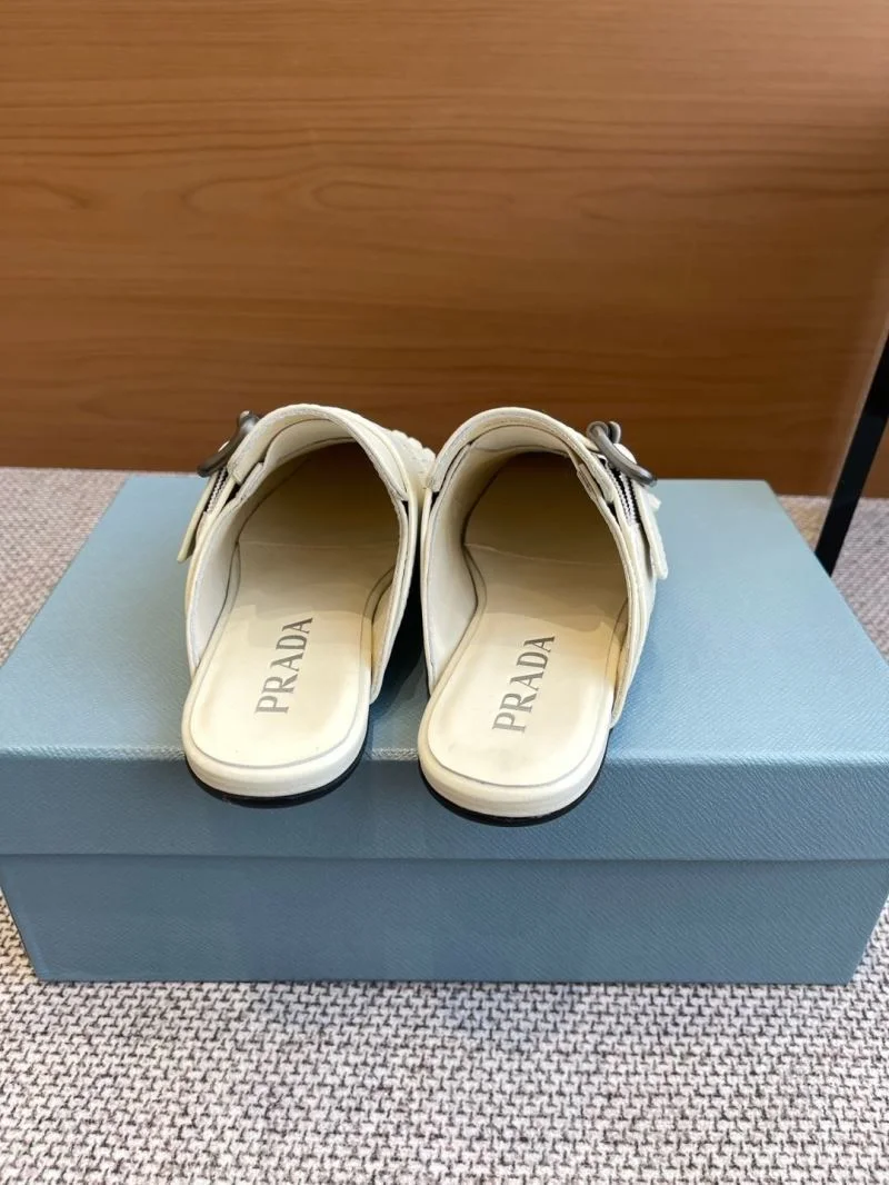 Prada Slippers MoistureWicking 34317