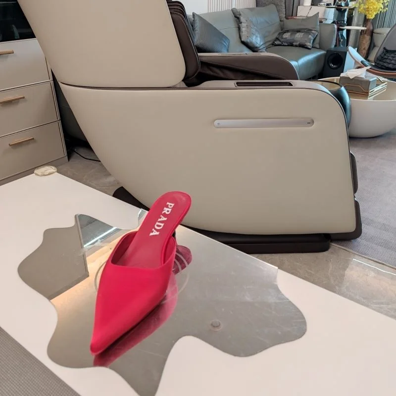 Prada Slippers Lightweight 34308