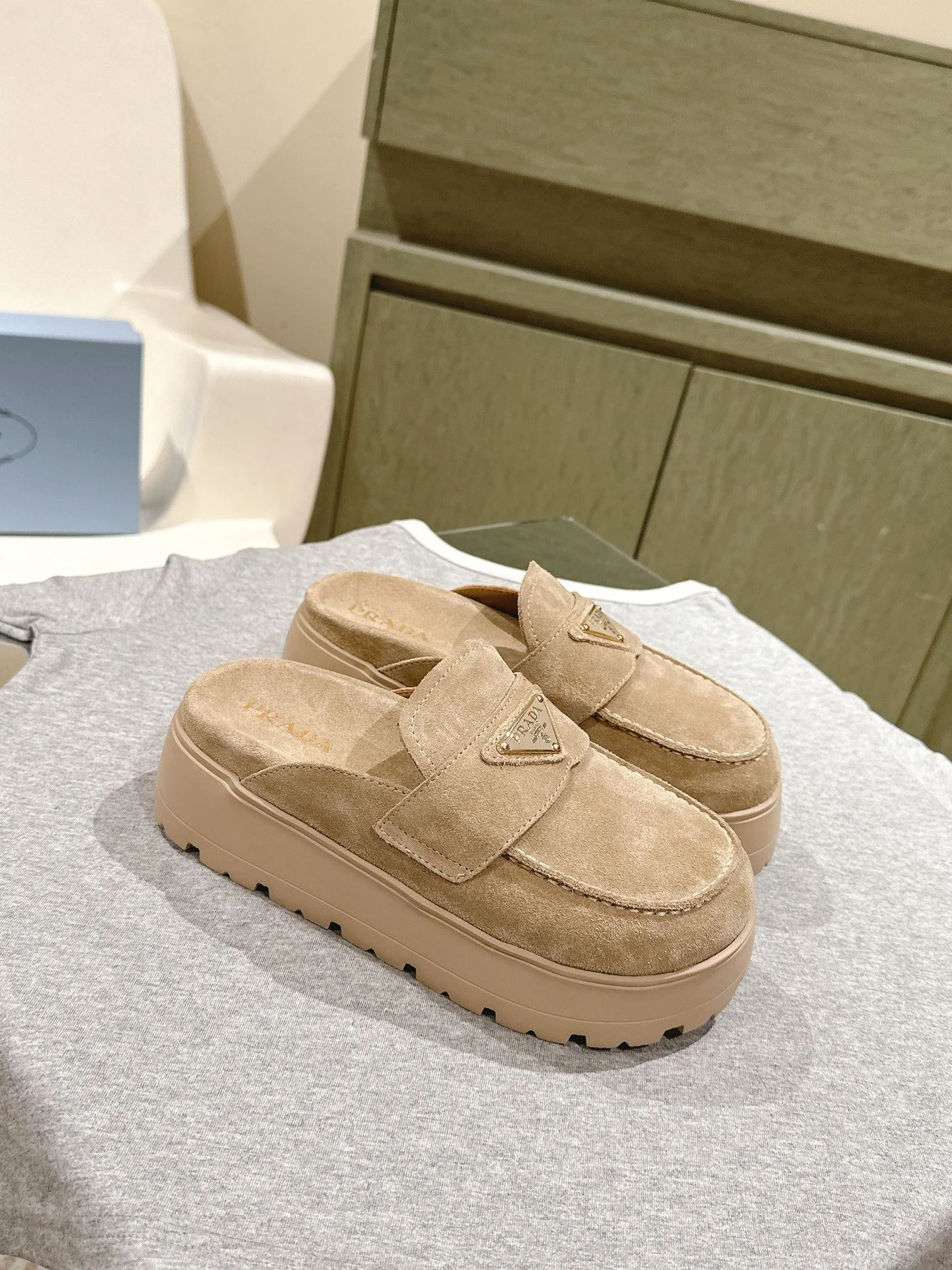 TravelReady Prada Slippers 34285