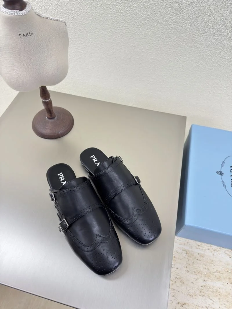 Trendy Prada Slippers 34997
