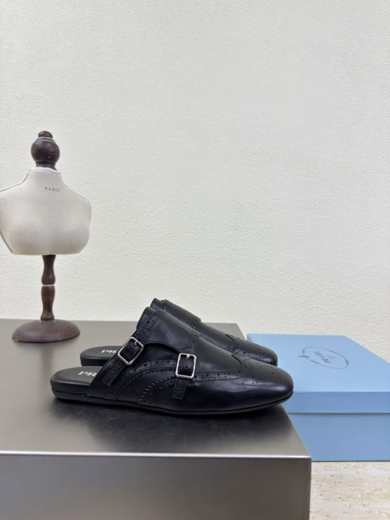 Trendy Prada Slippers 34997