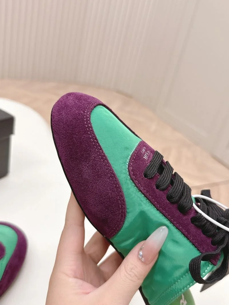 Supportive Prada Slippers 35001