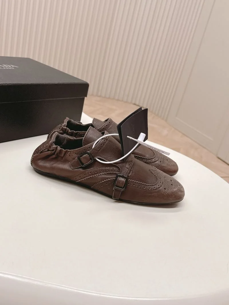 MoistureWicking Prada Slippers 34976