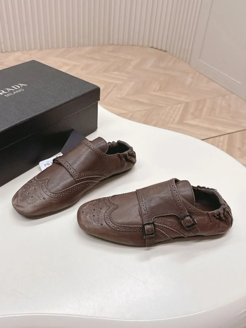 MoistureWicking Prada Slippers 34976