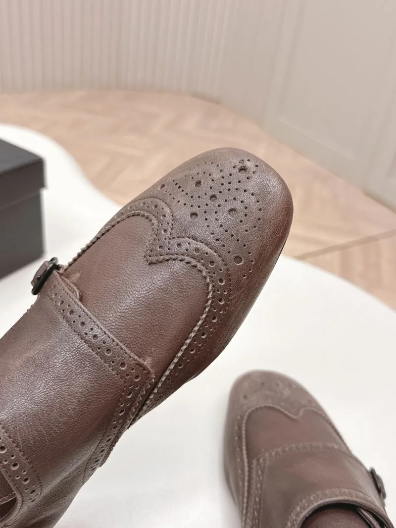 MoistureWicking Prada Slippers 34976