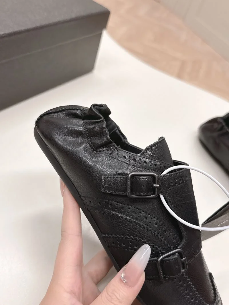 Stylish Prada Slippers 34972