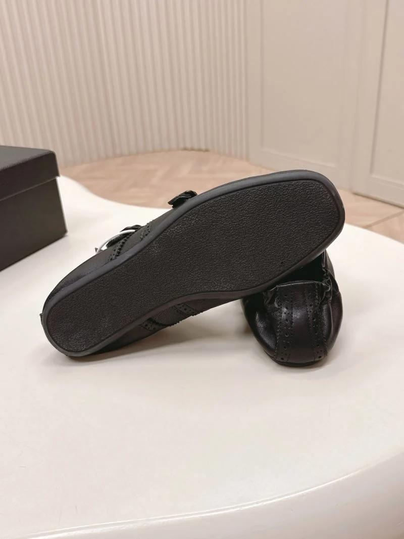 Stylish Prada Slippers 34972