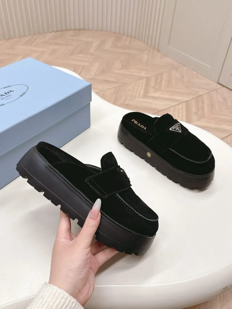 SmoothTexture Prada Slippers 34967