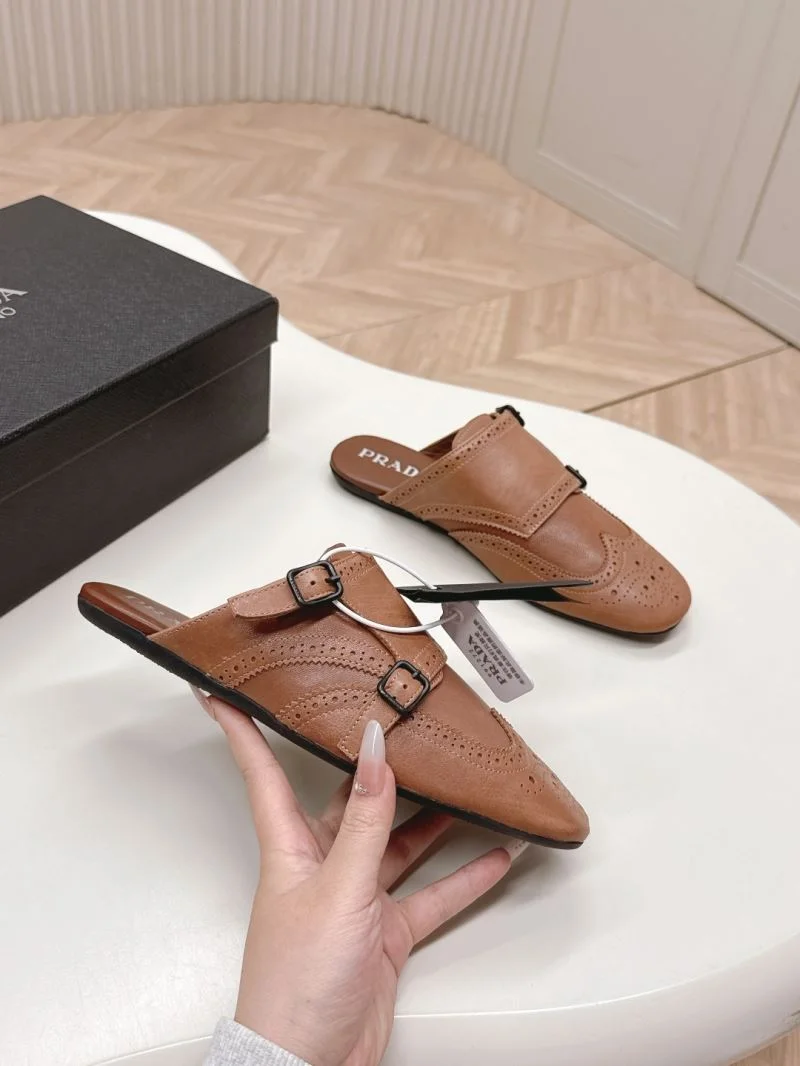 Prada Slippers Compact 34953