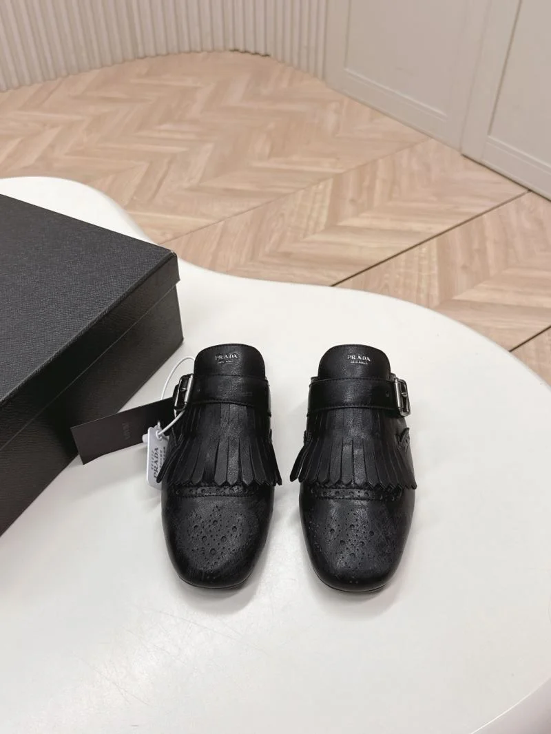Prada Slippers Trendsetting 34958