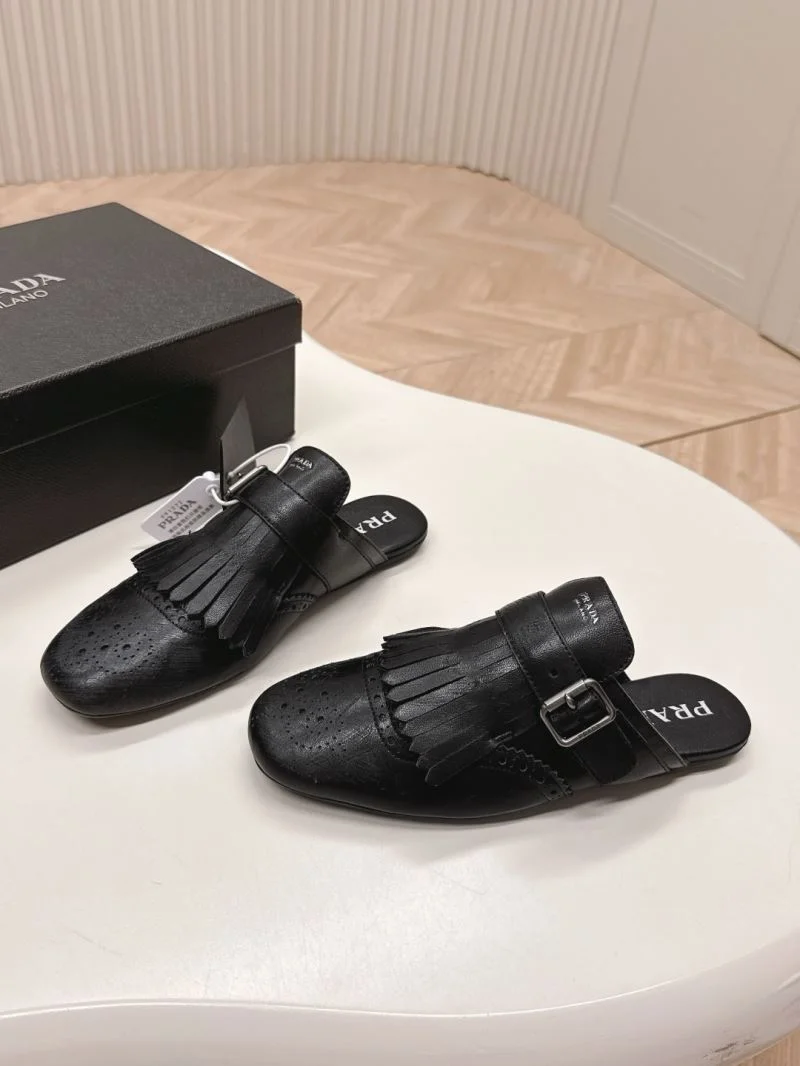 Prada Slippers Trendsetting 34958