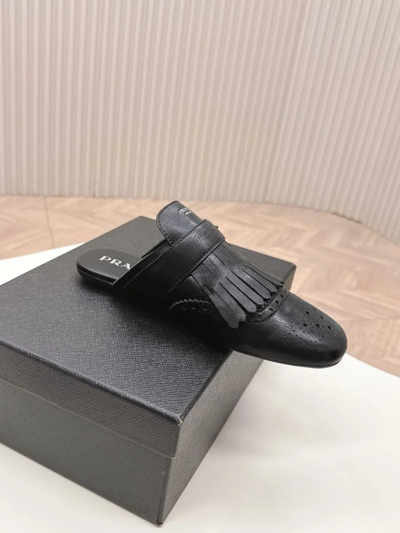 Prada Slippers Trendsetting 34958