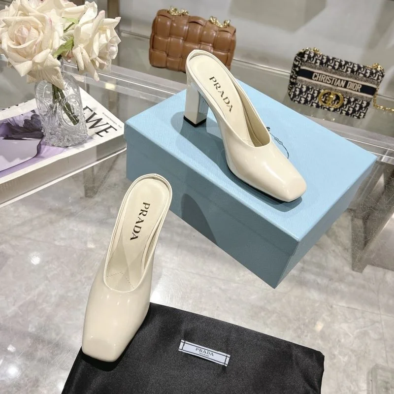 Trendy Prada Slippers 34965