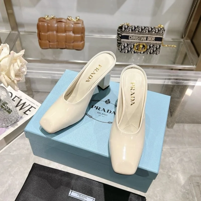 Trendy Prada Slippers 34965