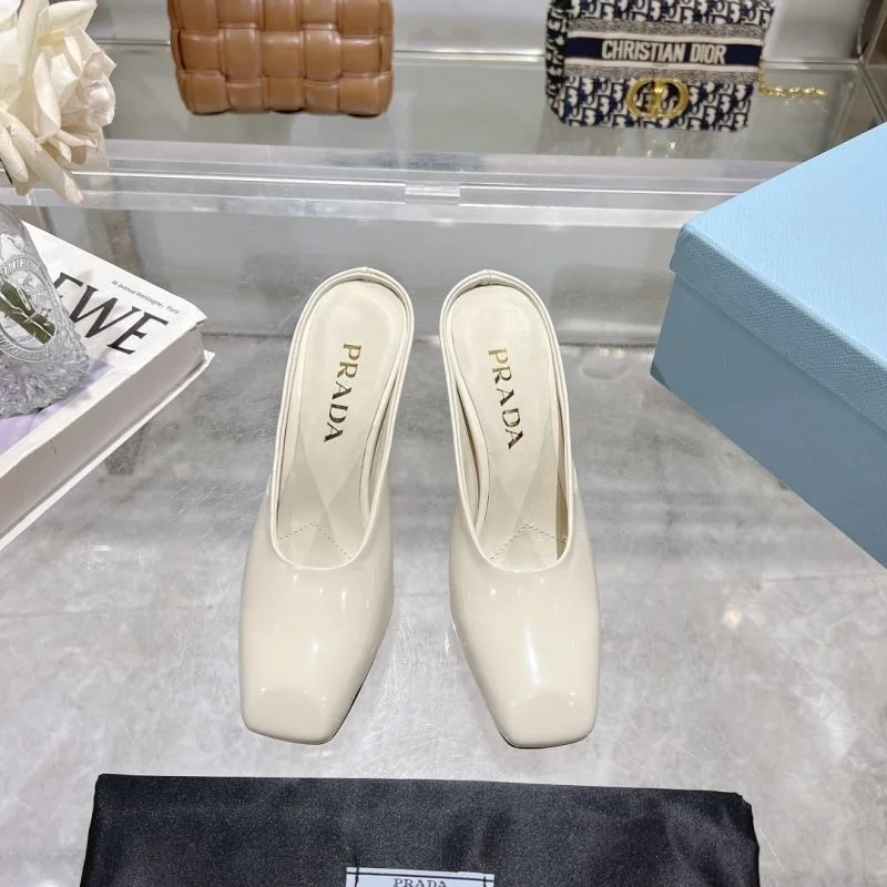 Trendy Prada Slippers 34965