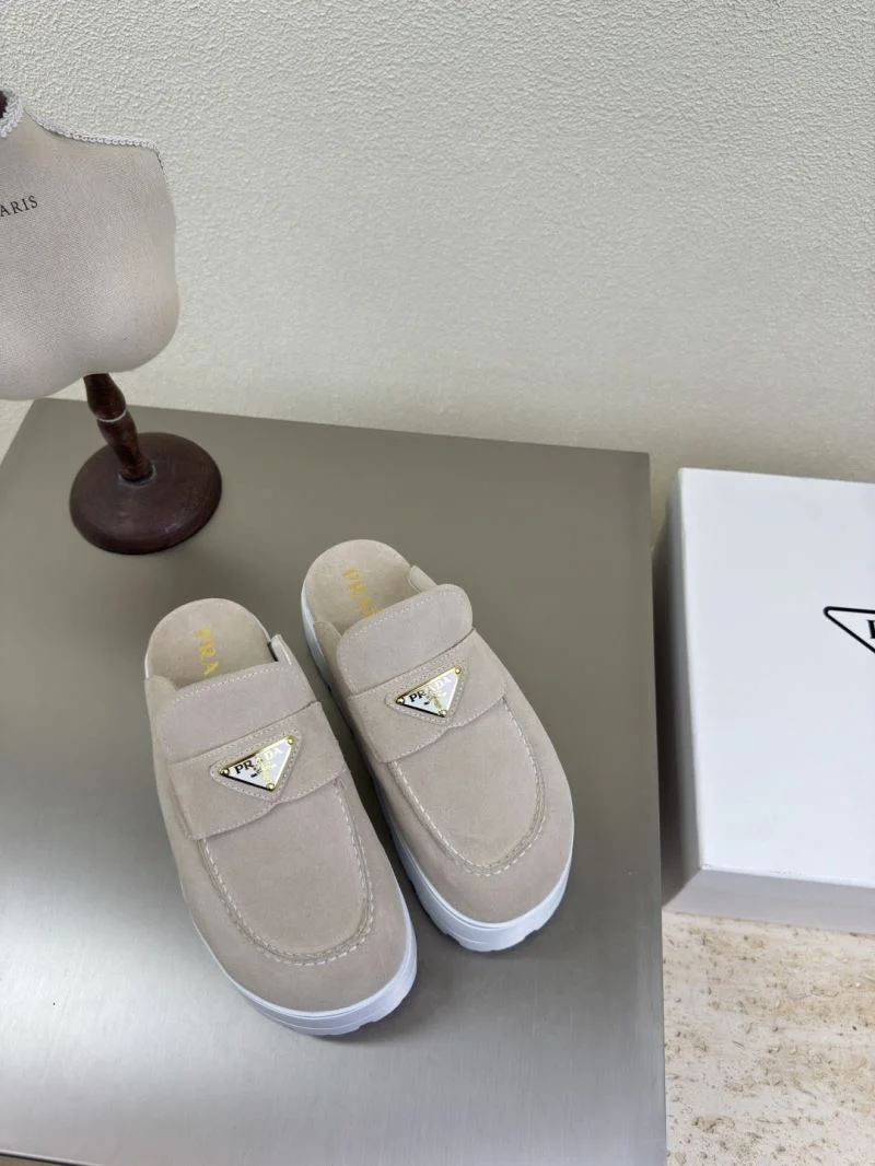 Prada Slippers EasyMatch 34930
