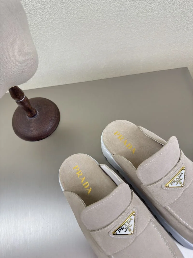 Prada Slippers EasyMatch 34930