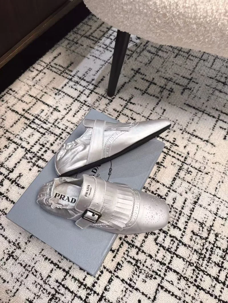 Prada Slippers Classic 34900