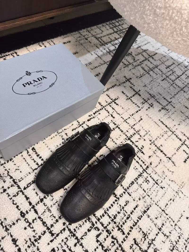 Prada Slippers Sustainable 34904